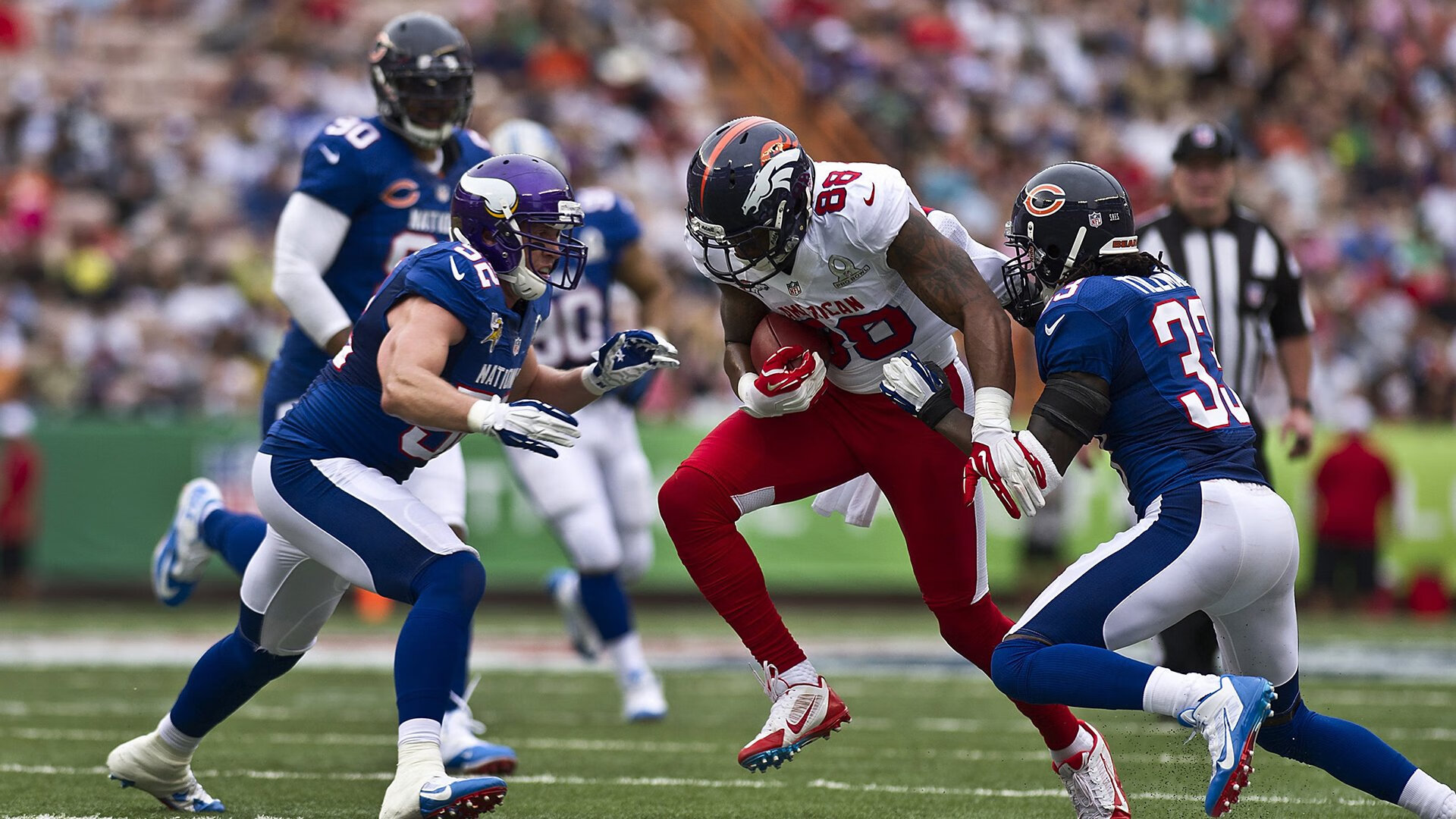 kaiyun中国官方网站-“腰旗式美式橄榄球：东部新区赛场首次亮相”